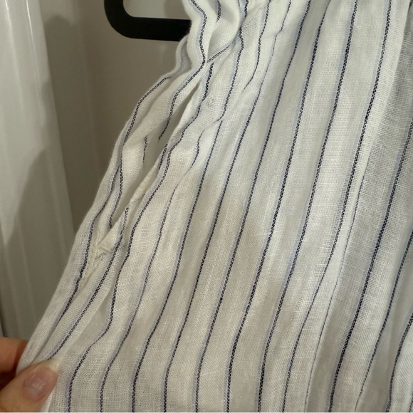 C&C California Linen White and Blue Striped Pants - Picture 5 of 6